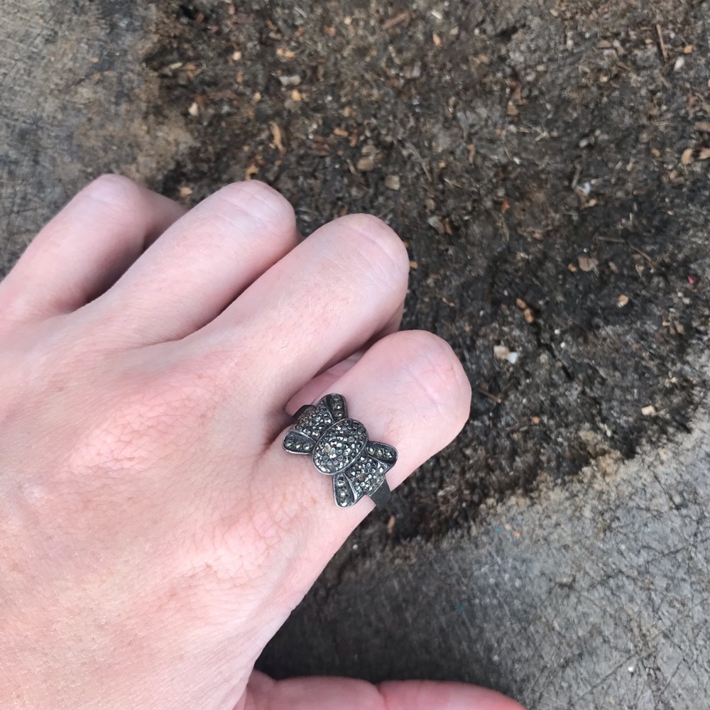 Vintage deco bow ring sterling silver marcasite